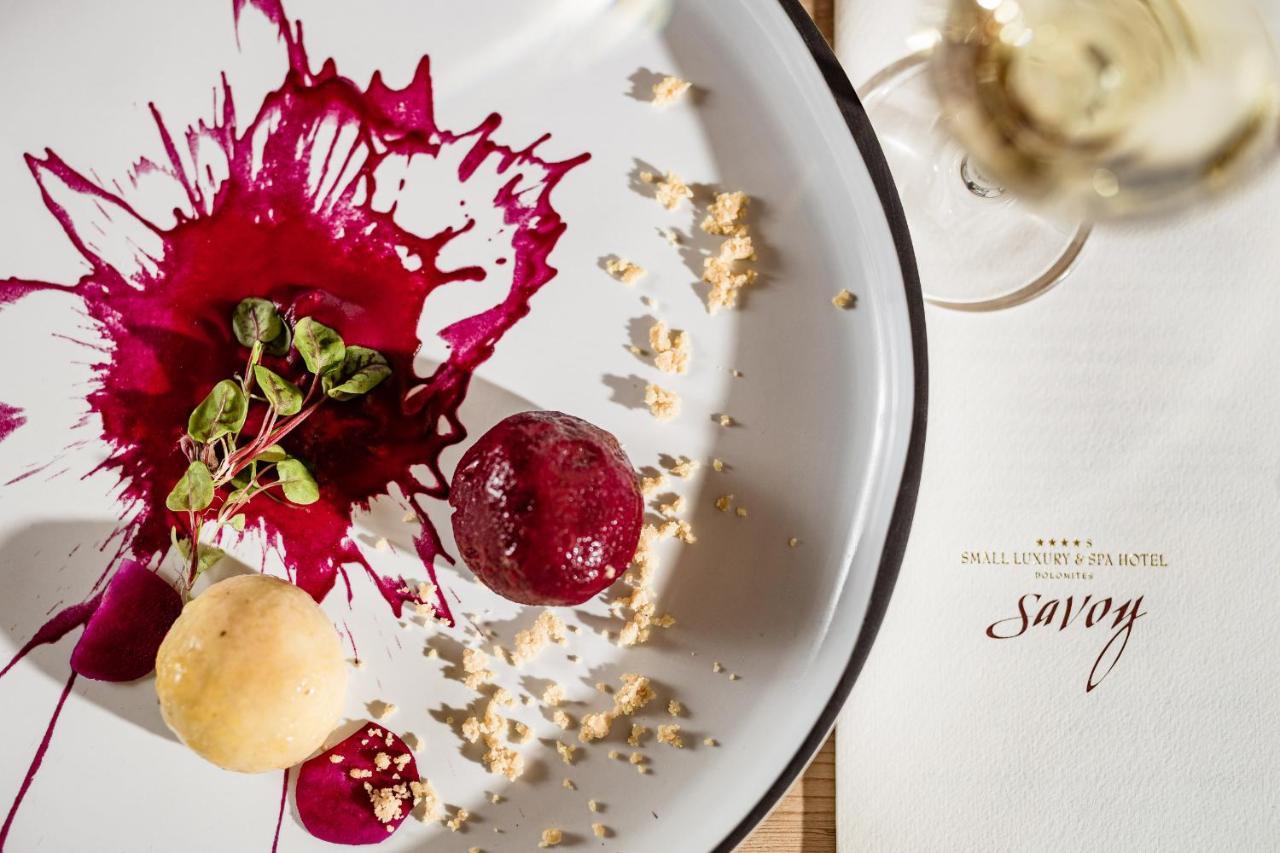 Savoy Dolomites Luxury & Spa Hotel Сельва-ди-Валь-Гардена Экстерьер фото