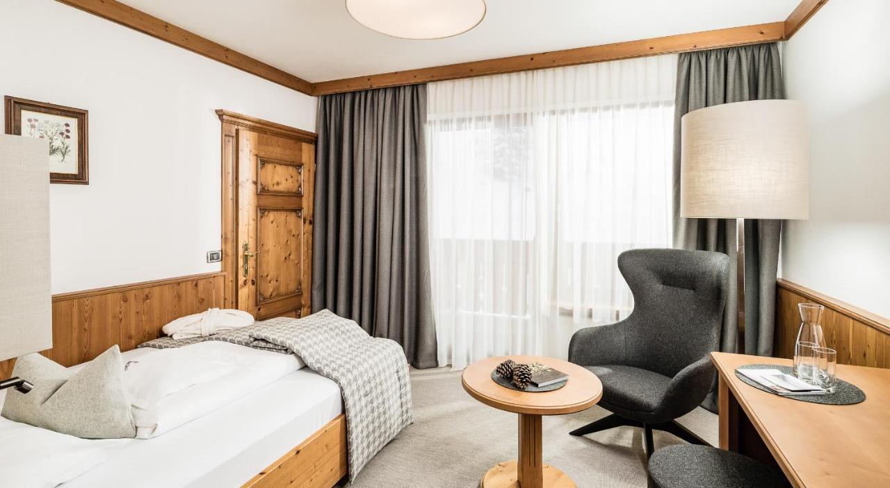 Savoy Dolomites Luxury & Spa Hotel Сельва-ди-Валь-Гардена Экстерьер фото
