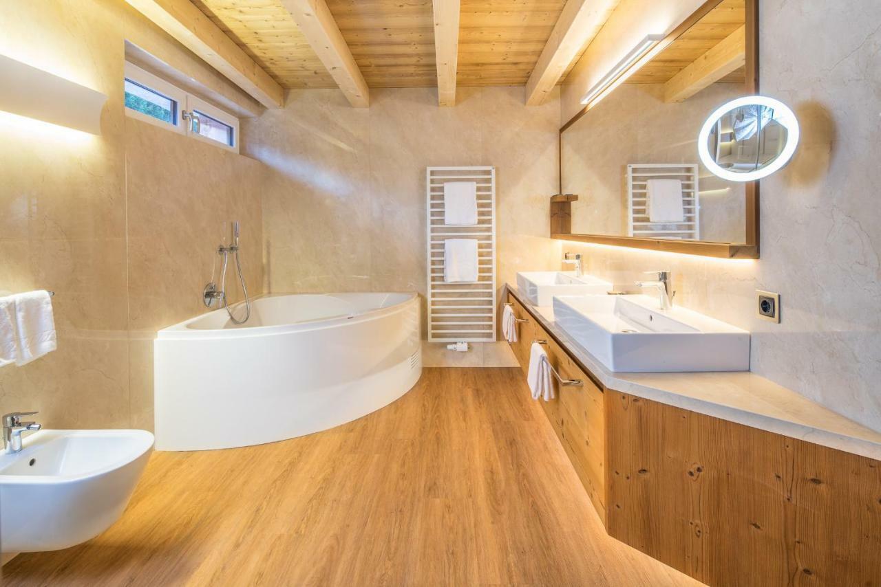 Savoy Dolomites Luxury & Spa Hotel Сельва-ди-Валь-Гардена Экстерьер фото